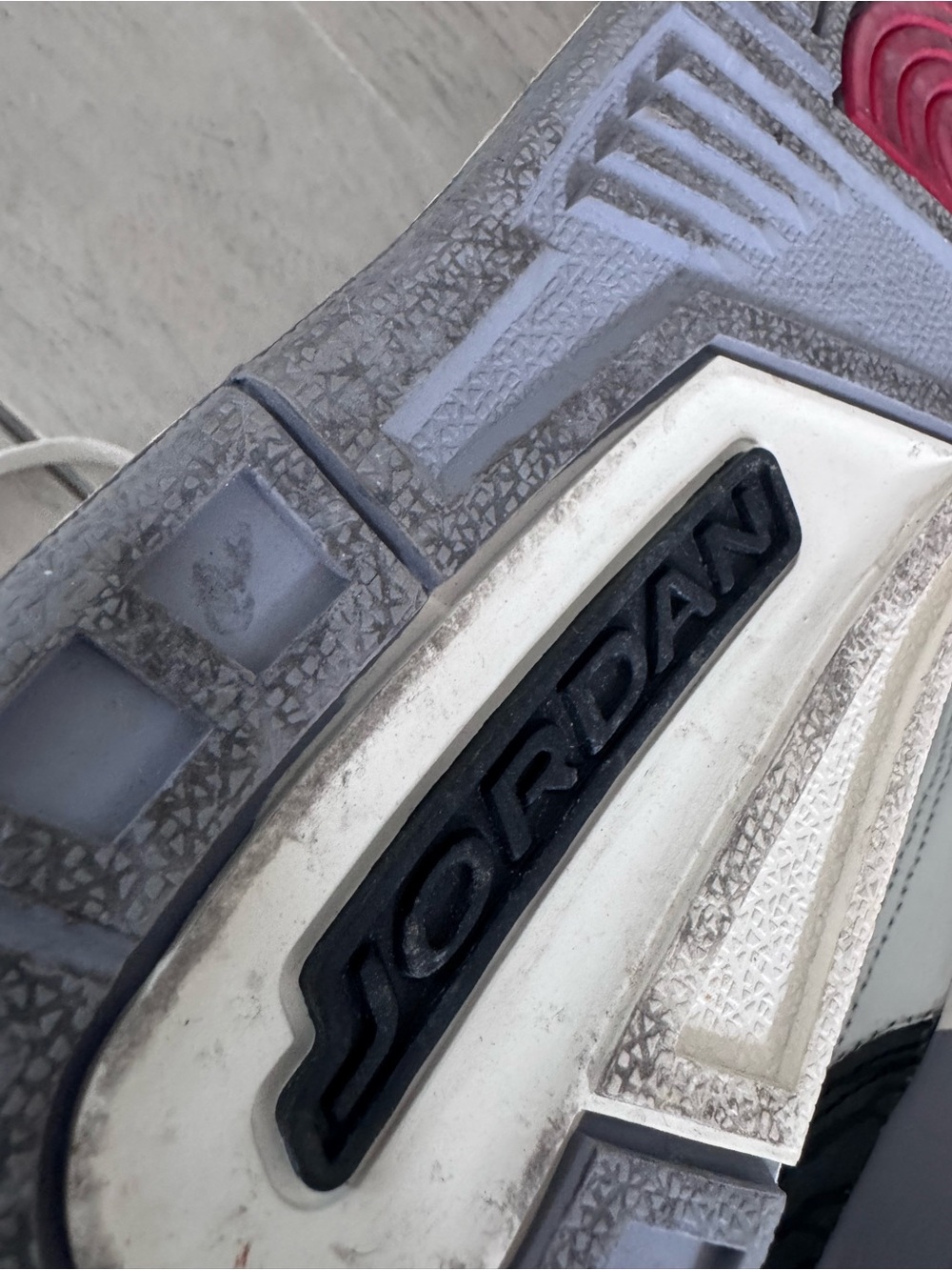 Nike Air Jordan 3 Retro Boys Youth 5.5 Cement Grey Sneakers - Picture 10 of 10